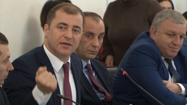 Адгур АРДЗИНБА, министр экономики РА: смотреть онлайн