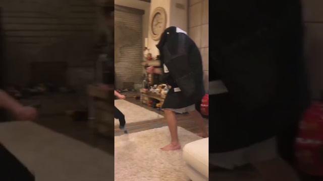 Подольская и Пресняков с сыном на карантине смотреть онлайн