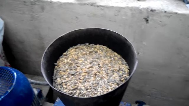 Рецепт комбикорма для лактирующих крольчих ( Лакто ) смотреть онлайн