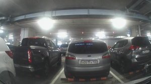 Как запарковаться в аэропорту Домодедово