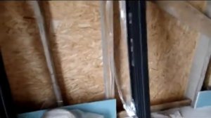 Установка входной двери в каркасный дом