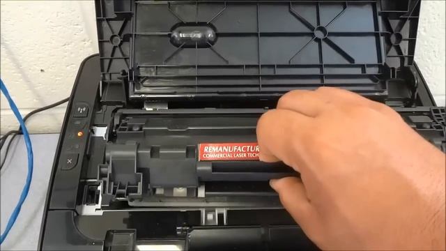 How To Replace The Toner Cartridge On An HP LaserJet Printer (P1102w) смотреть онлайн