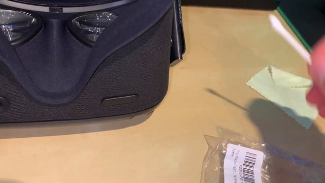REMOVE ALL SCRATCHES From Your Oculus Quest - Fixing My VR Headset Lenses Using Polywatch. смотреть онлайн