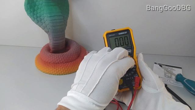 Deko Tools DKF0307 Digital Universal Multimeter LCD Display