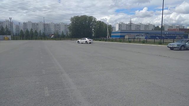 Crown Athlete 2008 4wd смотреть онлайн