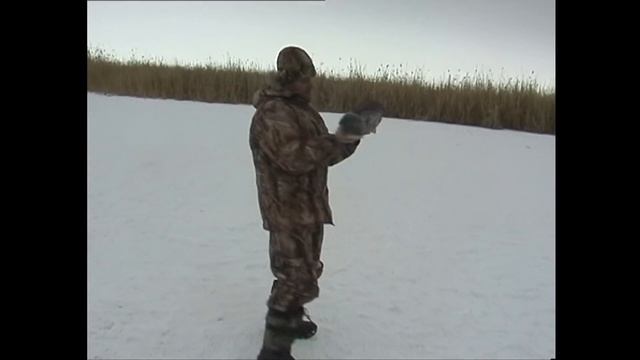 Рыбалка на Балхаше, зимний змееголов - ловля монстров смотреть онлайн