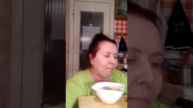 МУКБАНГ, щи без МЯСА с грибами,про ГОРКУ И ЁЛКУ и шторку ? смотреть онлайн