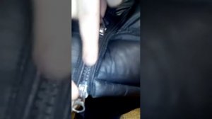 Открываем заевшую молнию