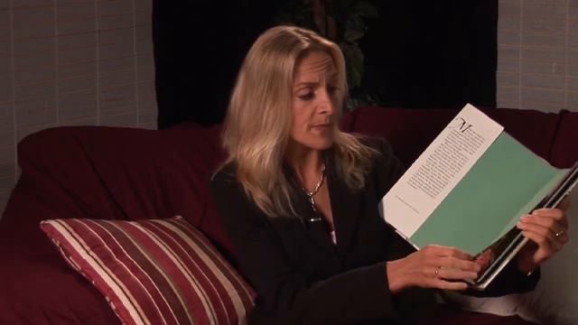 Teach Children to Read : How to Choose a Book to Present to a Class смотреть онлайн