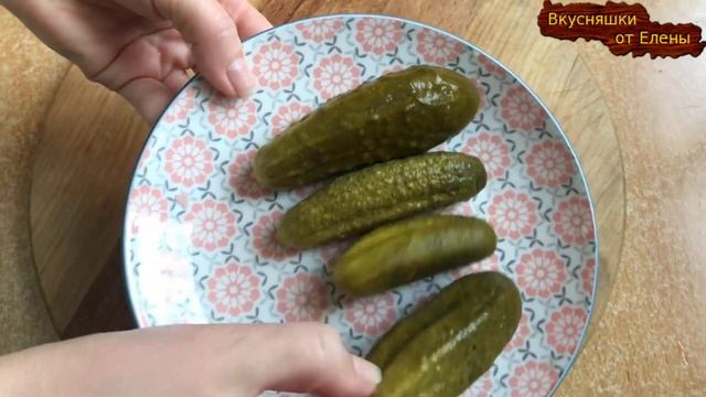 Салат на ПРАЗДНИЧНЫЙ СТОЛ! (Очень вкусный) САЛАТ, который ешь и не можешь остановиться! / The Salad смотреть онлайн
