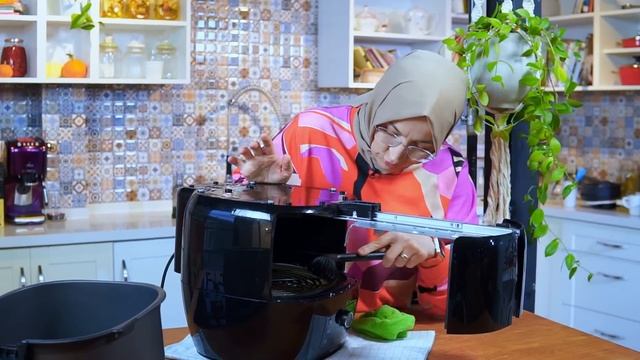 PHILIPS AIRFRYER XXL İNCELEMESİ | AIRFRYER NASIL TEMİZLENİR? 8 Farklı Tarifle Airfryer'ı Test Ettik