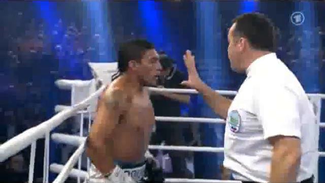 Arthur Abraham vs Pablo Oscar Natalio Farias NOCKTOUT IN ROUND 5 ComeBack ! смотреть онлайн
