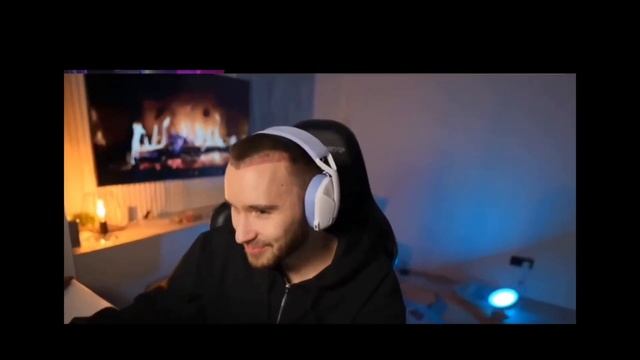 КОРЕШ РАССКАЗАЛ ПРО ФОЛЛИКУЛЫ И СВОЮ ПРИЧЕСКУ | ЛЫСЫЙ НАВСЕГДА!! смотреть онлайн
