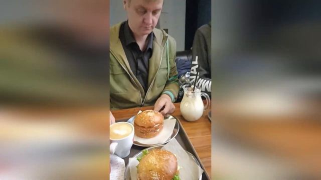Еще немного об Актау смотреть онлайн