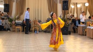 Ансамбль Ильхам. Аня Ханум. Узбекский танец