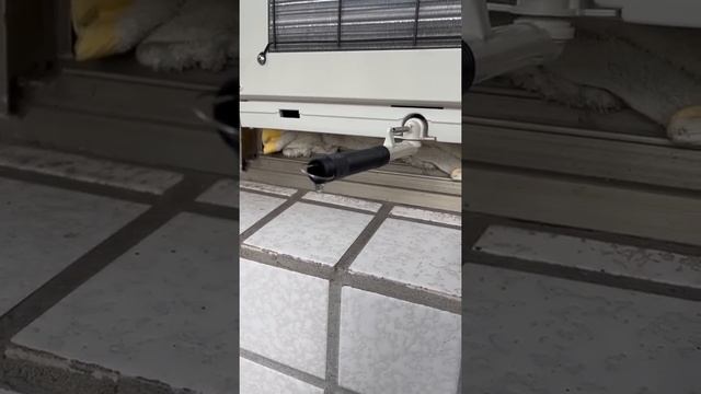 冷氣機滴水聲 Air Conditioner Dripping Sound エアコンの滴る音 Звук капающего кондиционера