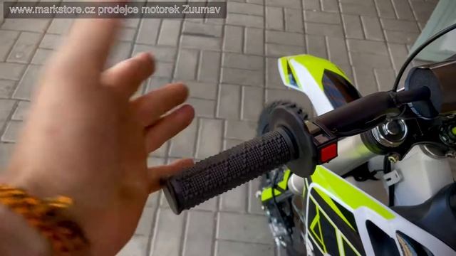 Dirtbike Zuumav S3  125cc Markstore. Cz