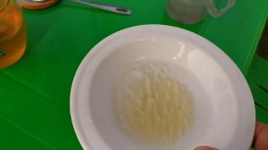 Как проверить водой качество меда, появятся соты на мёде