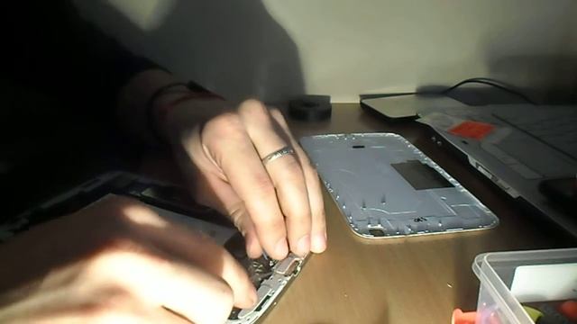 Планшет Samsung Tab Замена системного гнезда. смотреть онлайн