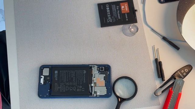 Замена аккумулятора на HONOR 8X