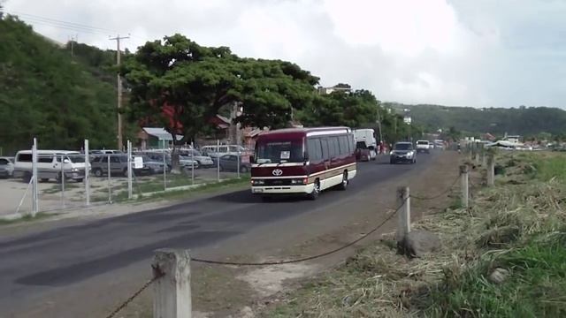 President Hugo Chavez (aka papa Chavez) visits Dominica смотреть онлайн