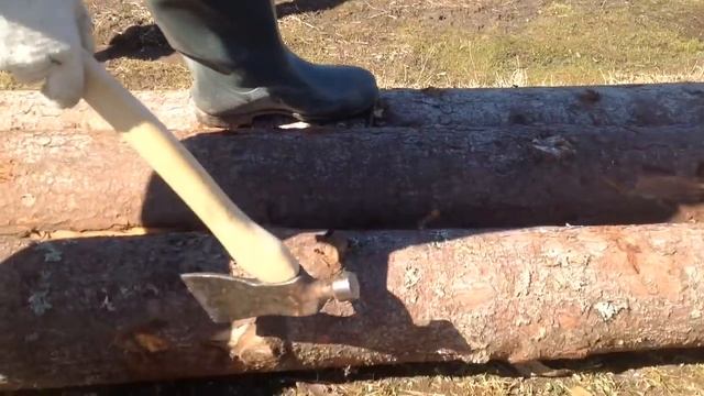 Брёвна,скобель,топор. смотреть онлайн