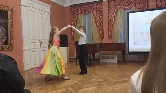 Вальс в усадьбе Сукачева г. Иркутск смотреть онлайн