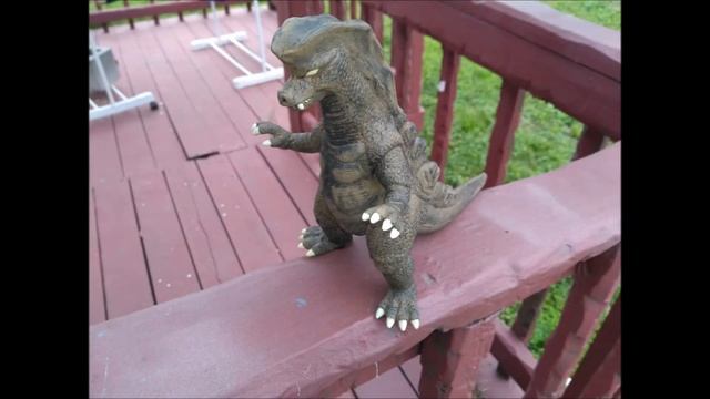 The Making of Bomb Monster Ghostron смотреть онлайн