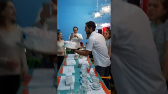 Близняшкам 8 лет! :) смотреть онлайн