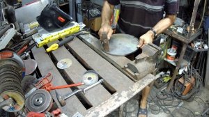 Как самостоятельно сделать крышку для небольшой емкости.