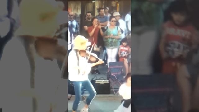 Lambada 💃 2019 🌴 - Karolina Protsenko - Violon - Performance De Rue - Kaoma