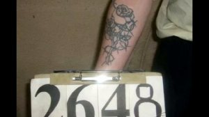 Тюремная татуировка "Роза в колючей проволоке". Что означает и кто набивает?