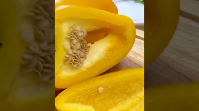 Угорь рулет копчёный в соусе унаги