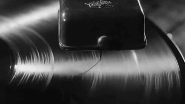 Леонид Утесов Сереневый туман смотреть онлайн