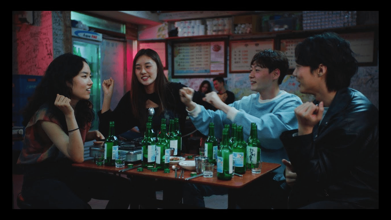 Возвращение в Сеул — Русский трейлер (2023) смотреть онлайн