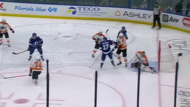 #NHL #2023 /Никита Кучеров в матче против «Филадельфии» забросил 24-ю и 25-ю шайбу в сезоне NHL смотреть онлайн