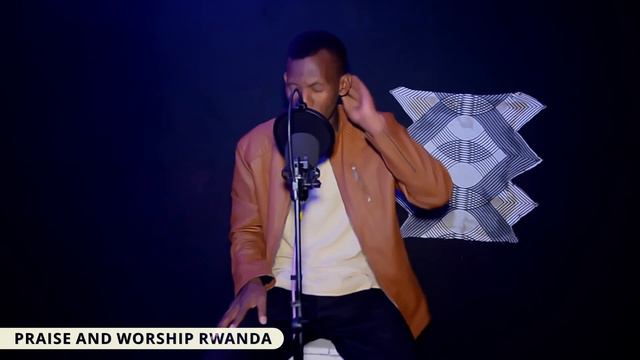 Watubereye ibyiringiro || Tugende mumisozi || Nifuza kuba munzu yawe - Tresor смотреть онлайн