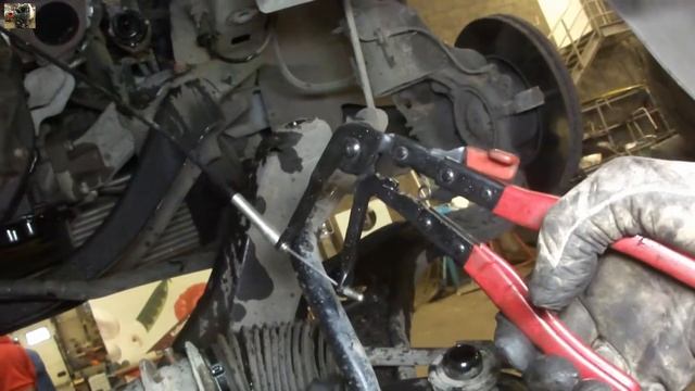 Замена термостата Renault Master 3 Thermostat replacement смотреть онлайн
