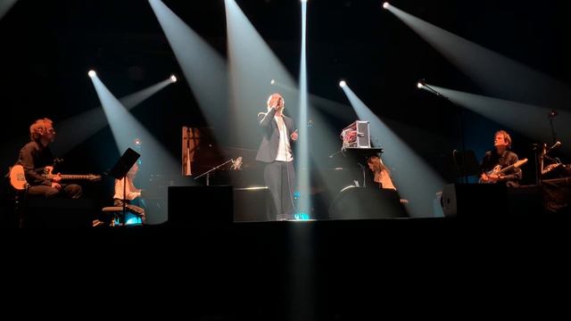 Thom Yorke (w/ K&M. Labeque/D.Chalmin/B.Dessner) « Suspirium » @ Philharmonie de Paris (Live 2019) смотреть онлайн