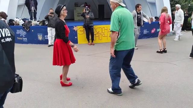 Лето вместе Танцы в парке Горького Харьков Сентябрь 2021 смотреть онлайн