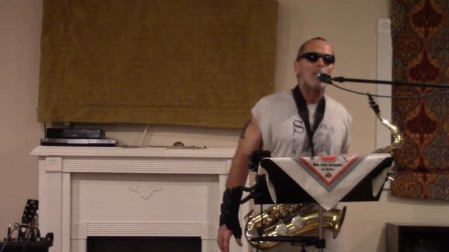 Thomas Lee Clark tenor saxophone - In The Midnight Hour смотреть онлайн