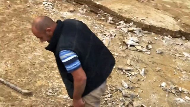 Добыча Lomleni Kamen