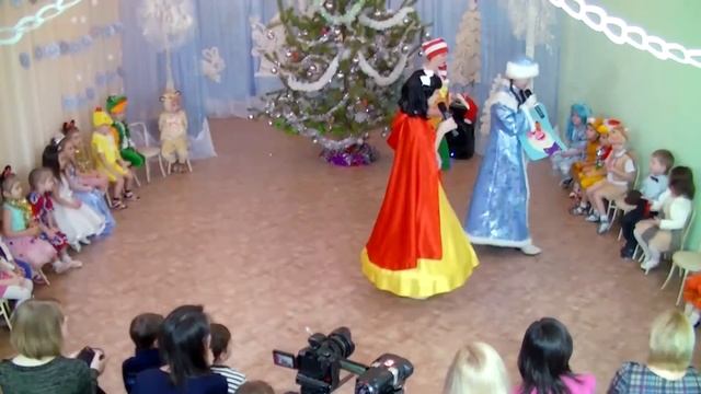 Новогодний утренник с родителями смотреть онлайн