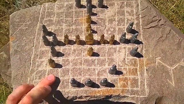 Hnefatafl game Tablut, дебюты - дополнение смотреть онлайн