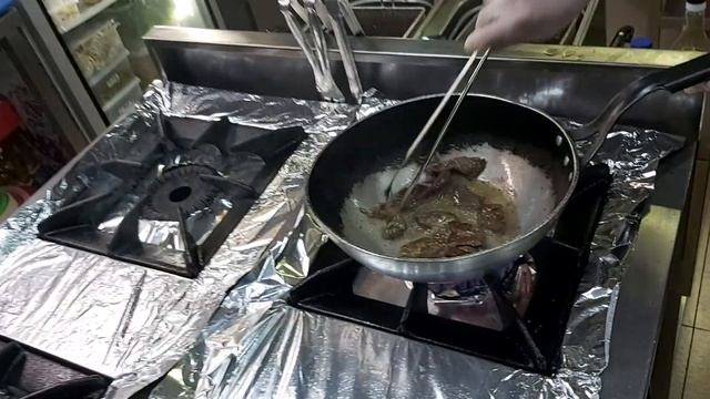 МАСТЕР ШЕФ В БАТУМИ! ТЕРРАСА ТВИШИ! ЛУЧШИЕ РЕСТОРАНЫ БАТУМИ! смотреть онлайн