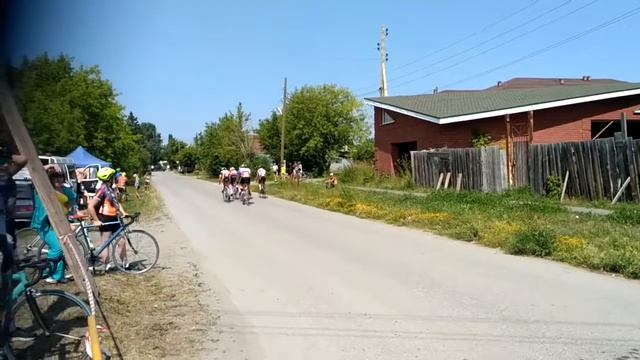28 июля 2018 Юноши 2002 2003 ч15 велогонка Артамонова смотреть онлайн