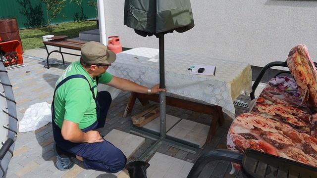 Как закрепить зонт от солнца? Наш загородный дом - зона отдыха. смотреть онлайн
