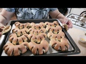 ВЫПЕКАЛА РОГАЛИКИ С МАКОМ. // ЛЕПИЛА ВАРЕНИКИ С КАРТОШКОЙ.