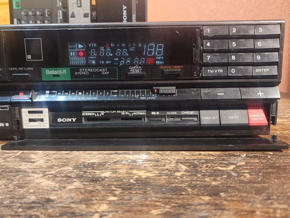 Проигрыватель Sony Super Beta HI-FI SL-HF600 Betamax Player Recorder-Япония-1986-год