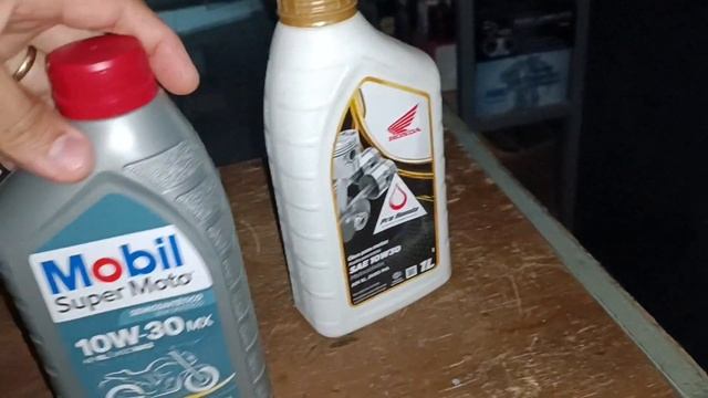 QUEM FAZ O ÓLEO ORIGINAL HONDA ? смотреть онлайн